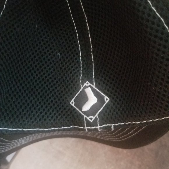 Used White Sox  Youth baseball Cap wore and wash  but still in good condition - Picture 3 of 5